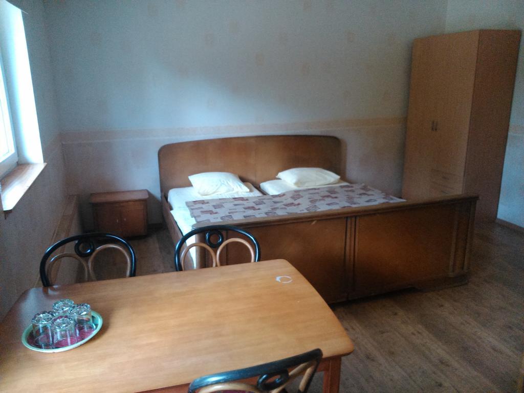 Kortsitalu Kuelalistemaja Lägenhet Kopu  Rum bild